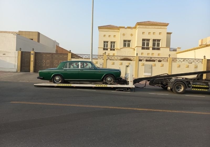 Arham Car Towing tow truck service in Dubai